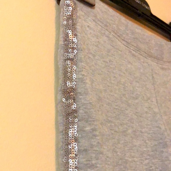 Girl’s pants. - Picture 2 of 3